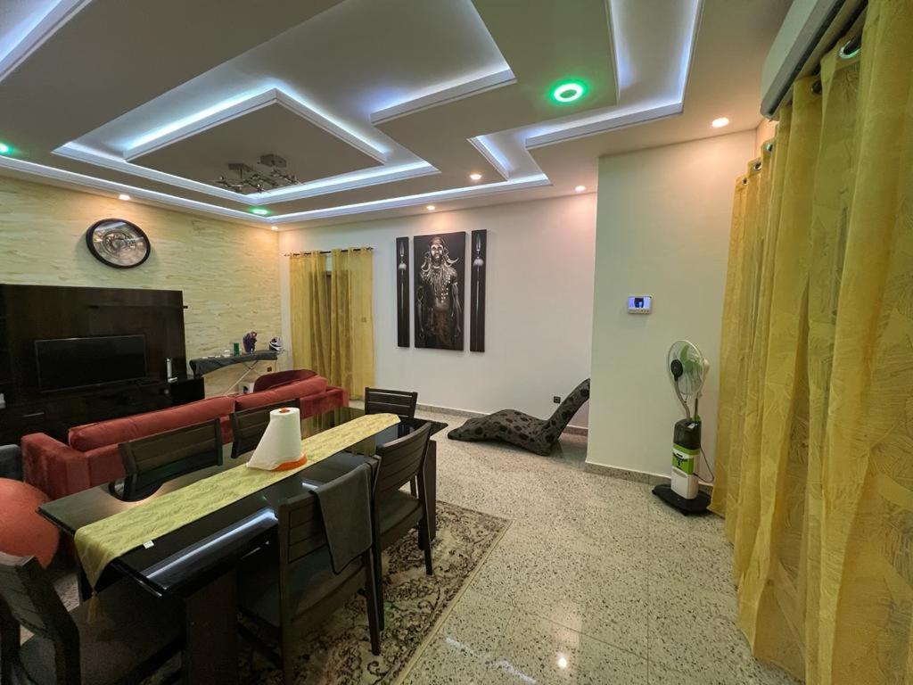 Smb-Gn Residence Lambandji - Electricite Et Wifi H24 Κονακρί Εξωτερικό φωτογραφία